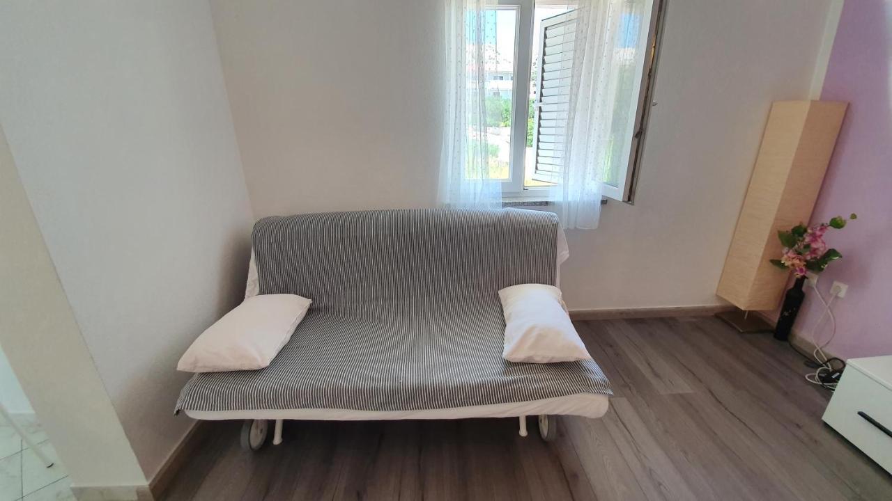 Apartments Miki Pag Town Kültér fotó